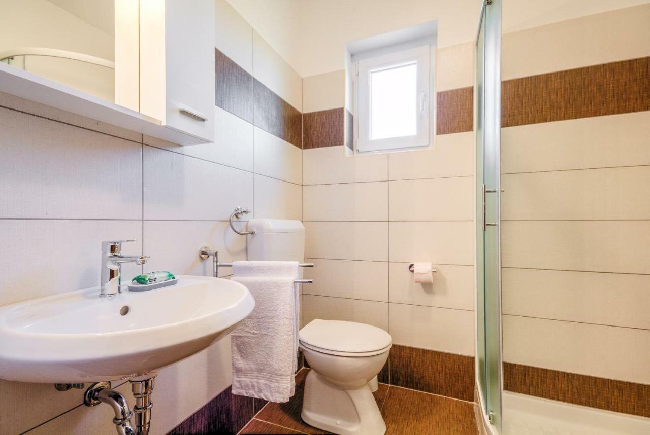 Apartmani Prodan 2 Fažana Buitenkant foto