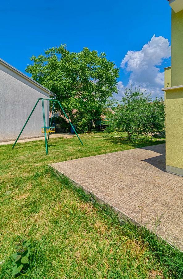 Apartmani Prodan 2 Fažana Buitenkant foto