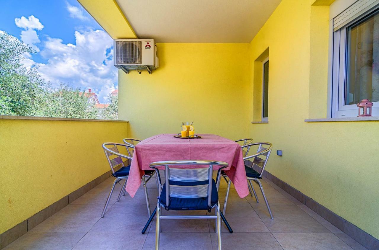Apartmani Prodan 2 Fažana Buitenkant foto